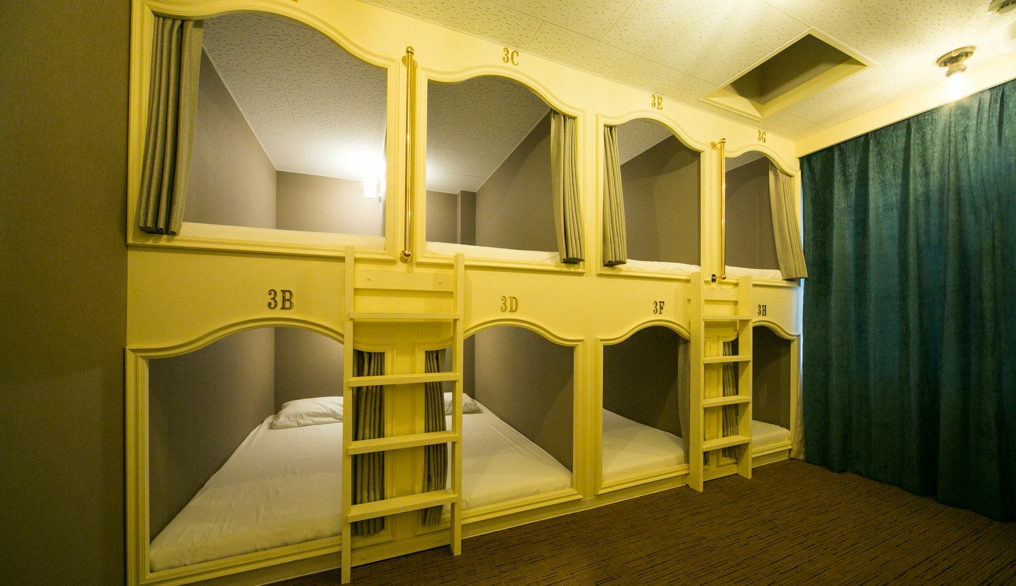 The Wardrobe Hostel Shibuya Roppongi Tokyo Luaran gambar